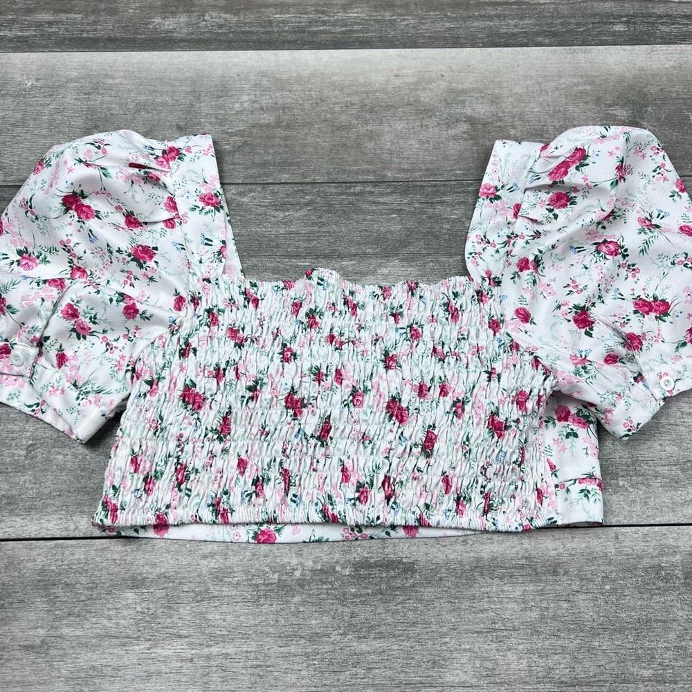 Lulus floral puff‎ sleeve smocked floral top M - Picture 4 of 6